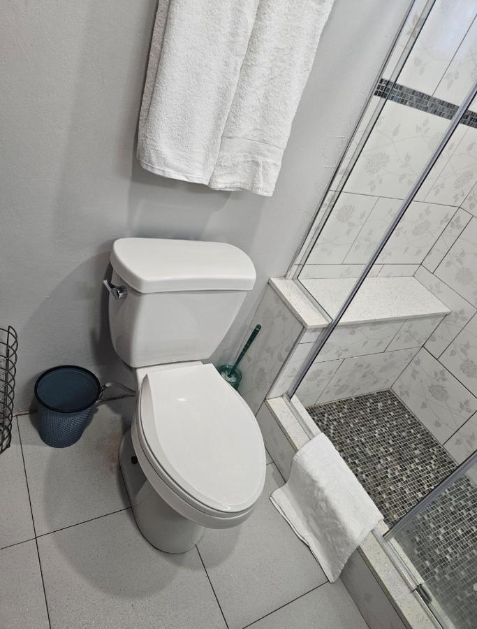 Appartamento Secret Hideaway Ocho Rios Esterno foto